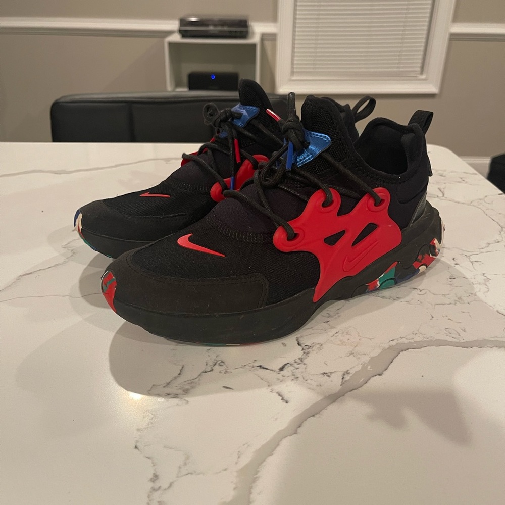React Presto MC GS 'Black Multi' size 6Y